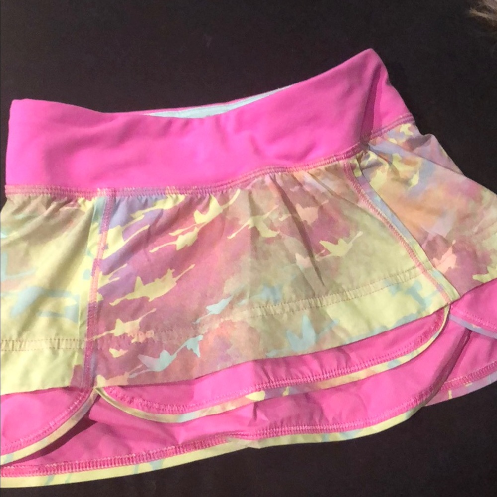 Ivivva pink multi colored skort